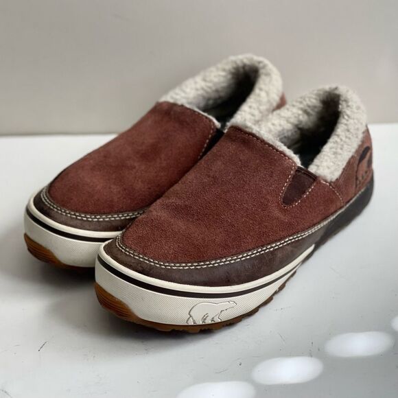 SOREL McKenzie Slip On Shearling Lined Winter Shoe Women's Size US 6 EU 37 1/3 - Picture 1 of 11